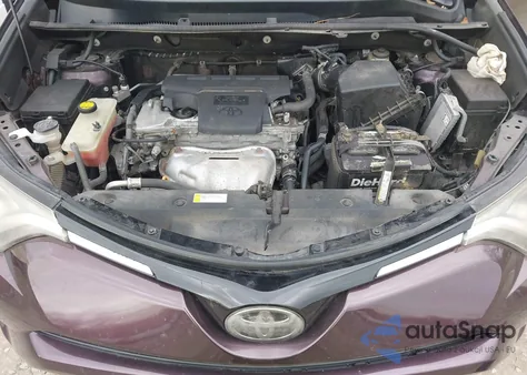 2017 Toyota Rav4 Xle z USA, uszkodzony, nr VIN 2T3RFREVXHW547010